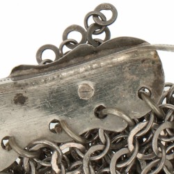 Beugel beursje zilver.