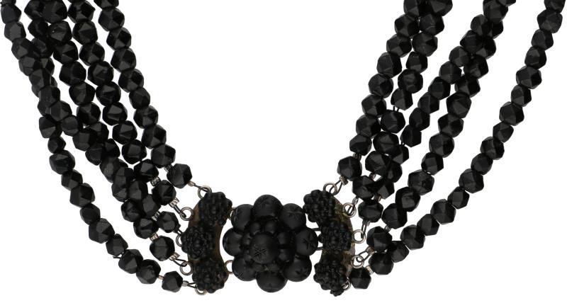 Rouwcollier zilver, git - 835/1000.