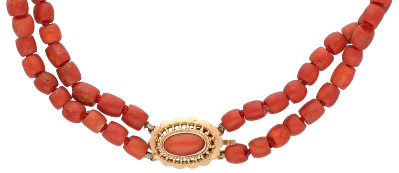 Collier met een geelgouden sluiting, bloedkoraal - 14 kt.
