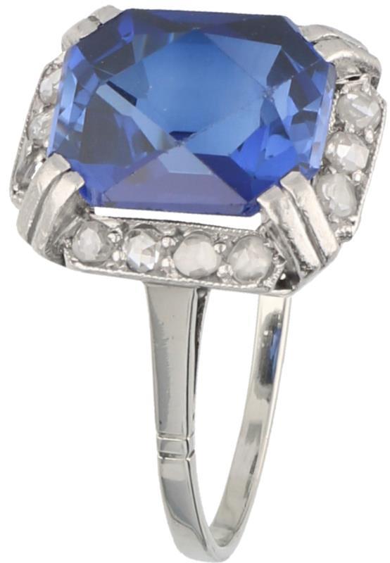 Ring goud/platina, diamant en saffier - 18 kt. en Pt 950.