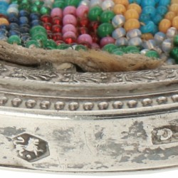Beugel beursje zilver.