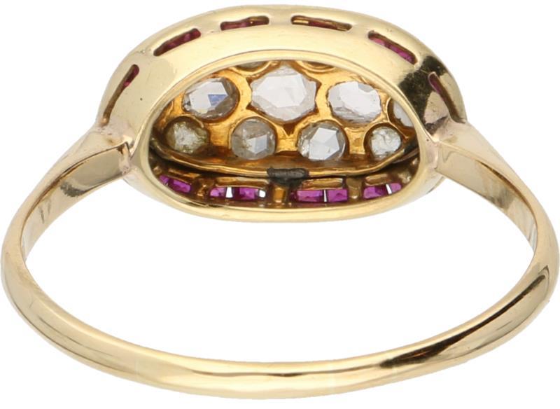 Ring geelgoud, diamant en robijn - 14 kt.