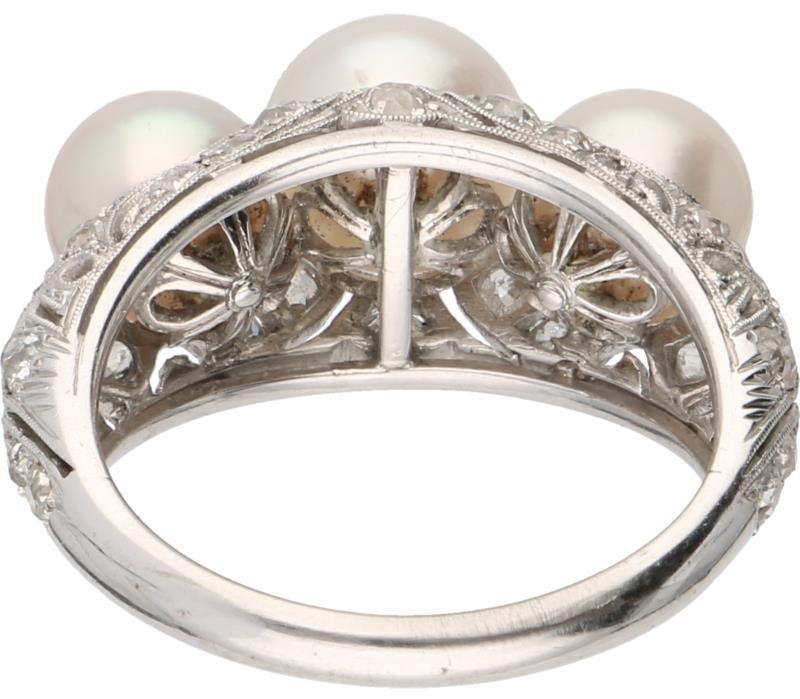 Ring platina, ca. 0.57 ct. diamant en parel - BWG Pt 800.