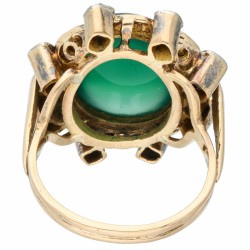 Geelgouden cocktail ring, met 8 roos geslepen diamanten en chrysopraas - 18 kt.