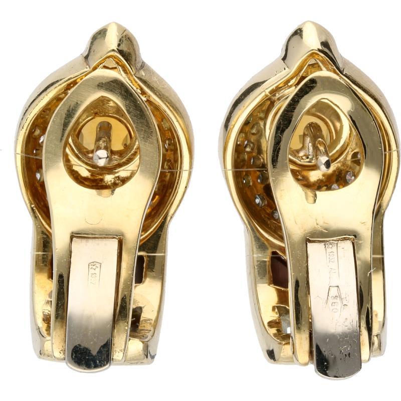 Italiaanse design oorbellen geelgoud, ca. 0.50 ct. diamant, citrien en parelmoer - 18 kt.