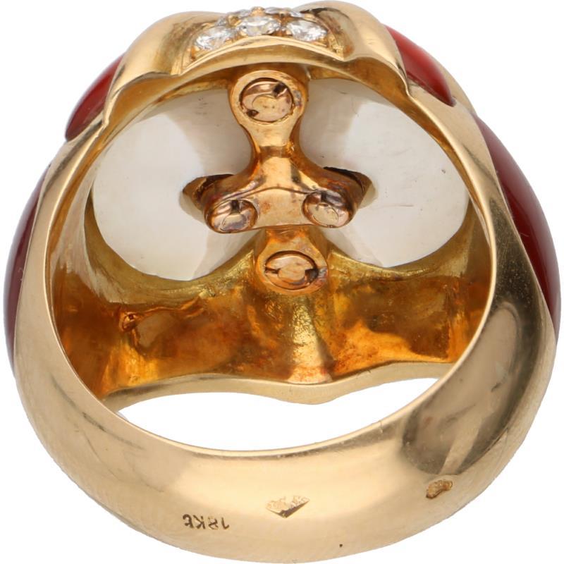 Wako Japanse design ring geelgoud, ca. 0.12 ct. diamant, robijn, parelmoer en oranje emaille - 18 kt.