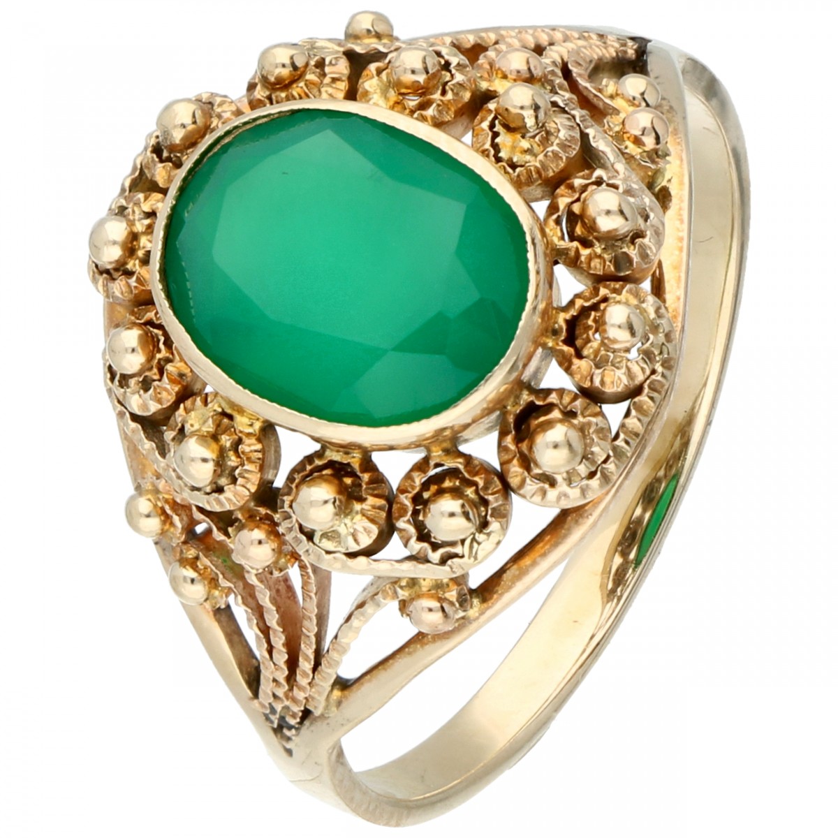 Geelgouden open gewerkte ring, met chrysopraas - 14 kt.