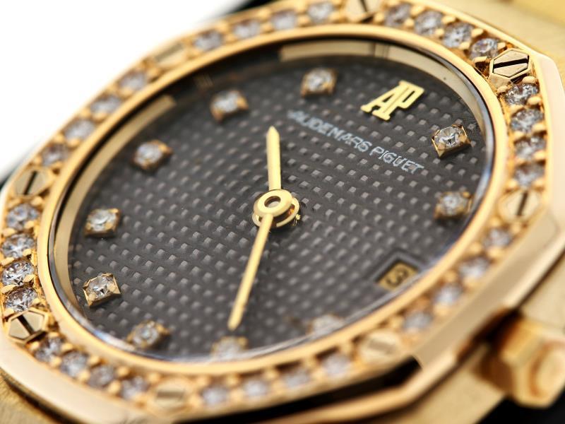 Audemars Piguet Royal Oak D6545 - Dameshorloge - Quartz.