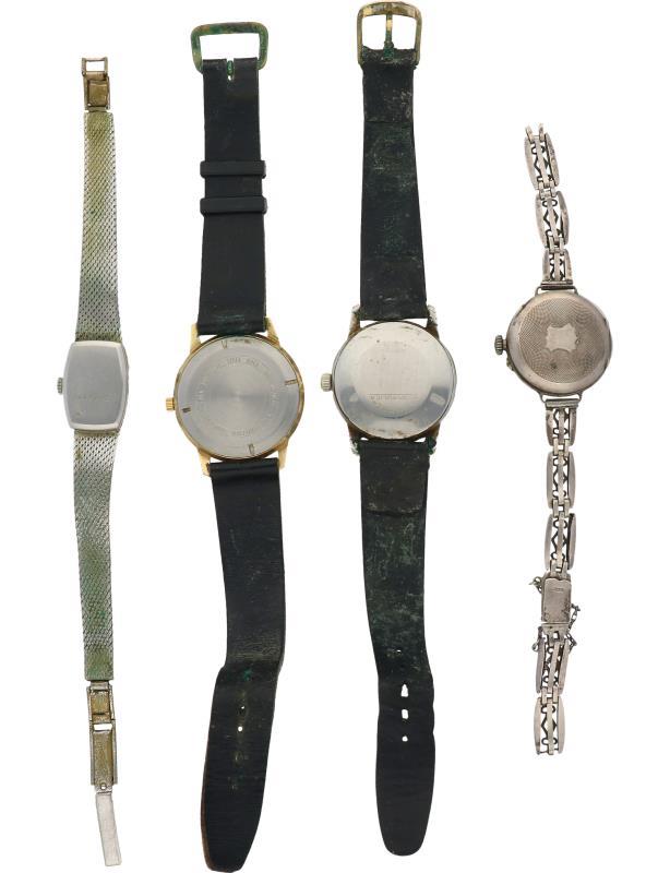 Lot van 4 horloges - Unisexhorloge - Mechanisch.