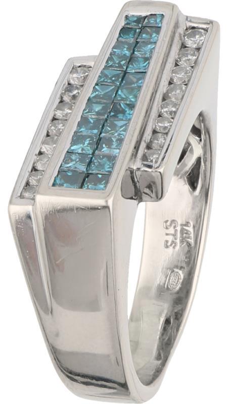 Design ring witgoud, ca. 1.04 ct. witte en blauwe diamant - 14 kt.