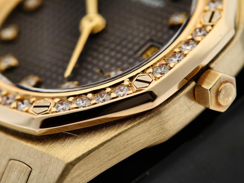 Audemars Piguet Royal Oak D6545 - Dameshorloge - Quartz.