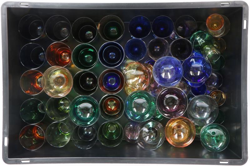Een groot lot zgn.: Festival glas. 1956, Kristal Unie Maastricht ontworpen door Max Verboeket.