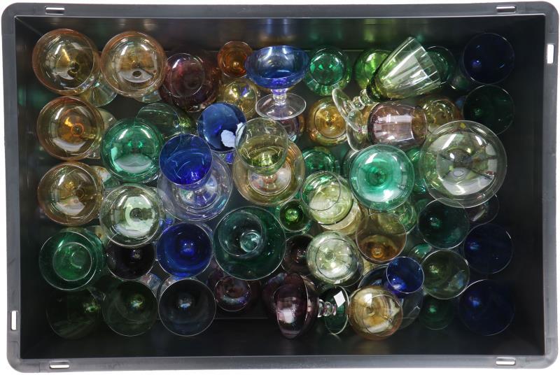Een groot lot zgn.: Festival glas. 1956, Kristal Unie Maastricht ontworpen door Max Verboeket.