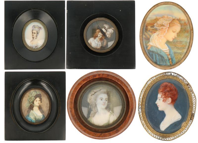 Een zestal miniatuurportretjes, 19e & 20e eeuw.