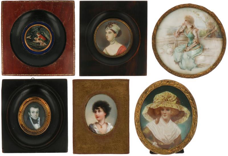 Een zestal miniatuurportretjes, 19e & 20e eeuw.