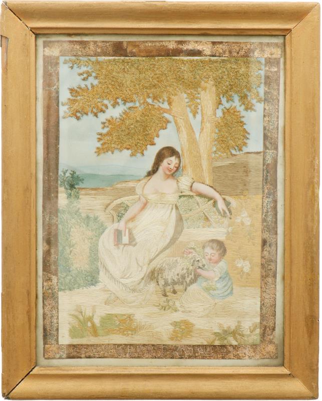 Een empire borduurwerk van moeder en kind onder een boom. Zijde op zijde. Huidtonen geschilderd.