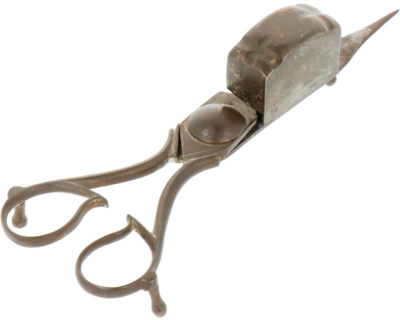 Een lontenknipper. 19e eeuw.