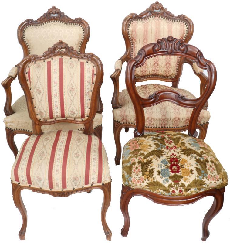 Een set van vier stoelen waarvan twee met armleuningen. Holland 19e eeuw en later.