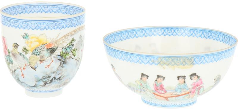 Een lot eierschaal porselein met floraal decor. China, 2e helft 20e eeuw.