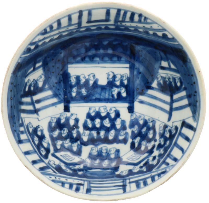Een porseleinen kom gedecoreerd met de duizend wijzen. China, Kangxi.