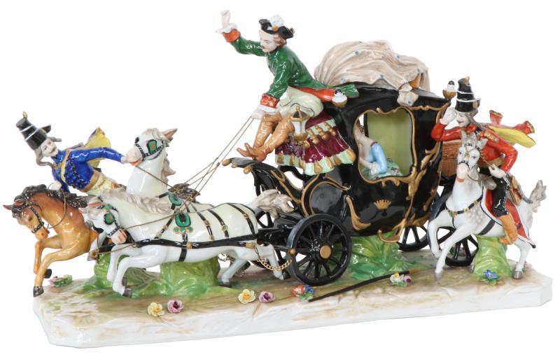Een Volksstedt Beeldengroep. Een op hol geslagen paardenkoets.