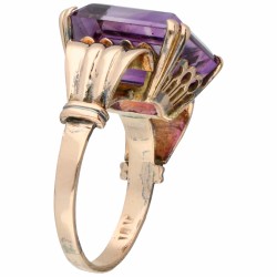 Rosegouden solitair ring, met synthetische bicolor amethist - BWG 10 kt.