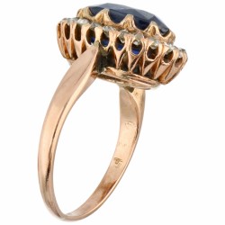 Rosegouden rozet ring, met ca. 0.21 ct. diamant en synthetische saffier - 14 kt.