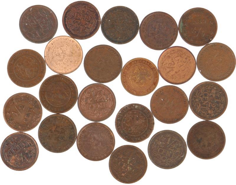 Lot: 23x ½ Cent.