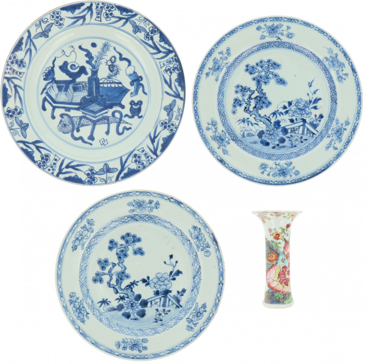 Een (4) delig lot divers porselein, waaronder borden met landschapsdecor. China, 18e eeuw.