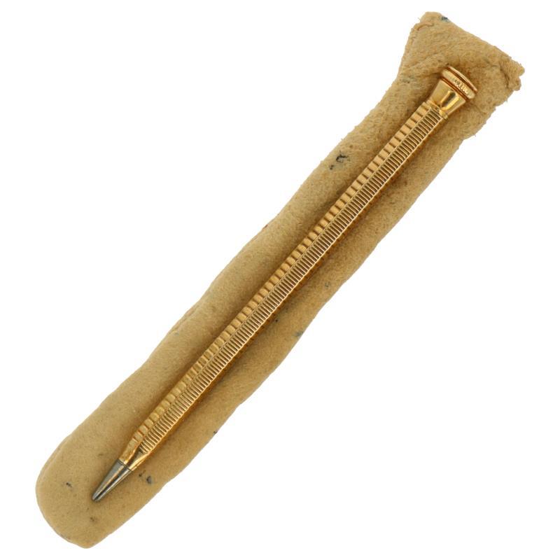 Gouden vulpotlood met etui zilver.