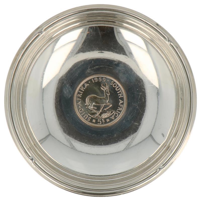 Muntschaaltje met Zuid afrikaanse Elisabeth II Regina munt van 1959 zilver.