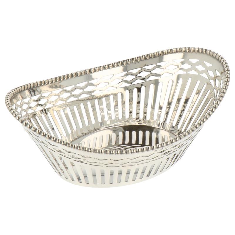 Bonbonmandje ovaal ajour opengewerkt spijlen model met opgesoldeerde parelrand zilver.