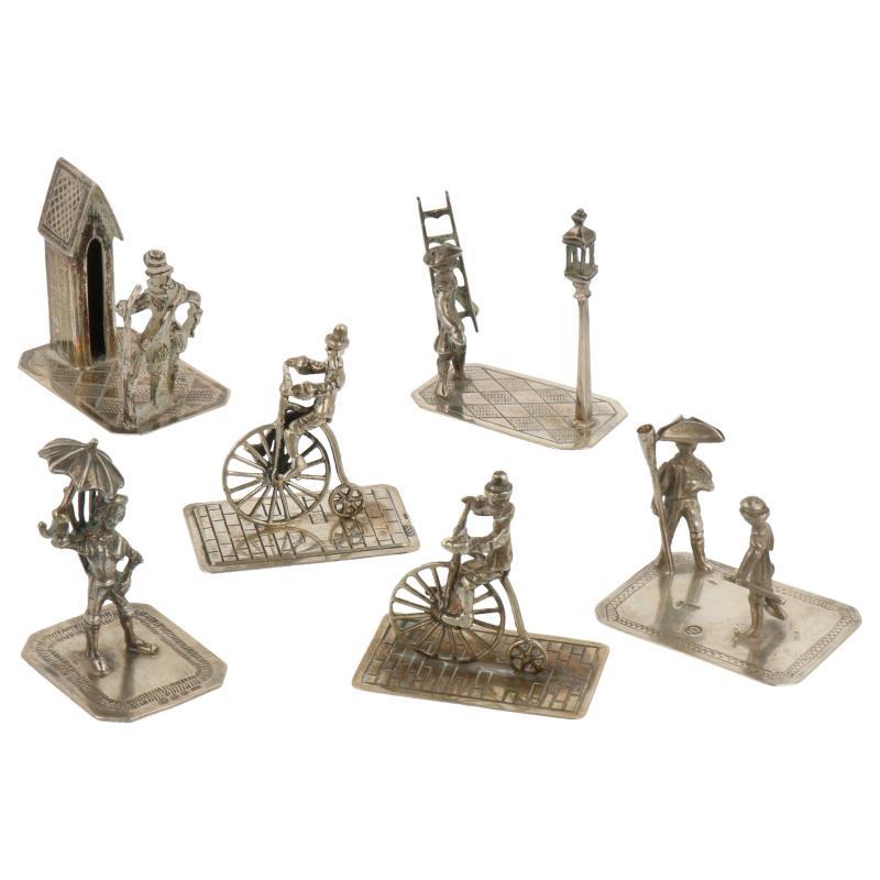 (6) Delig lot miniaturen w.o. Velocipede, lantaarnopsteker zilver.