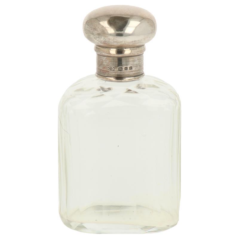 Kristallen kaptafel parfum flacon in facet geslepen met zilveren dop zilver.