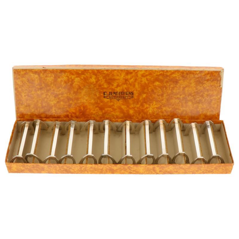 (12) Delige messenlegger set met originele "Jungerhans"doos zilver.