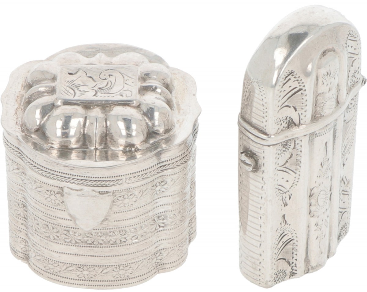 Loderein doosje & Vesta case / Tondeldoosjes