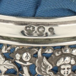 Speldenkussen zilver.