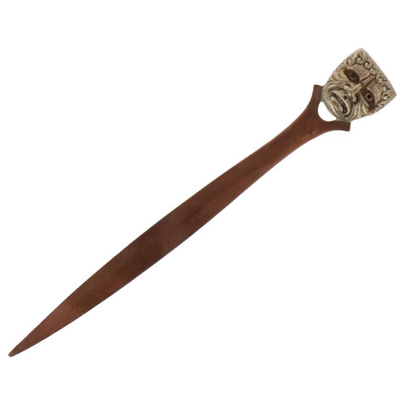 Briefopener Hendrik Möller Noorwegen Dragestil stijl in roodkoper met zilveren dragestil hoofd zilver.