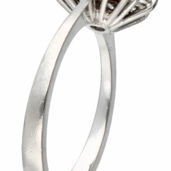 Witgouden rozet ring, met ca. 0.48 ct. diamant en synthetische robijn - 18 kt.