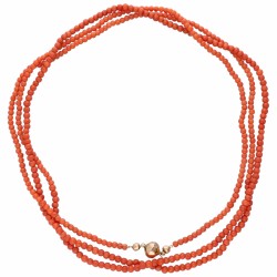 Bloedkoralen collier met een rosegouden sluiting - 14 kt.