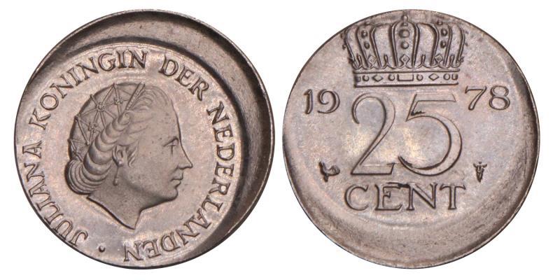 25 Cent Juliana 1978 excentrisch geslagen.