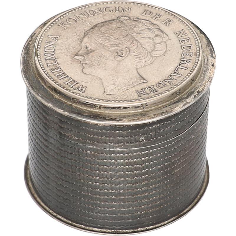 Muntdoosje Nederland gulden 1939 in deksel.