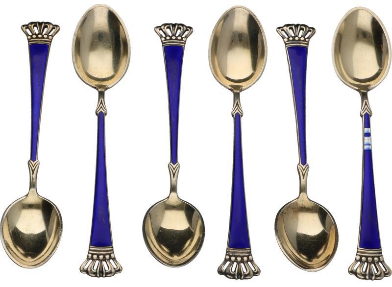 (6) Lepels zilver.