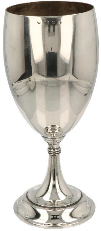 Beker zilver.