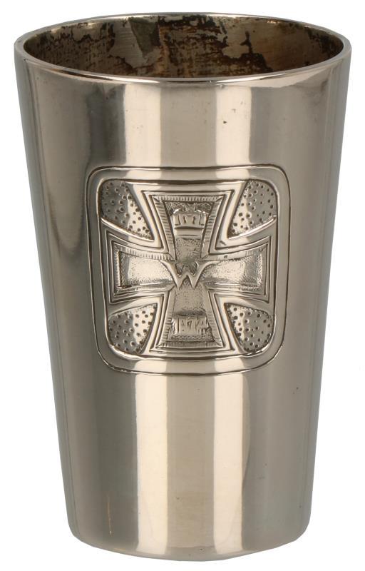 Cup zilver.