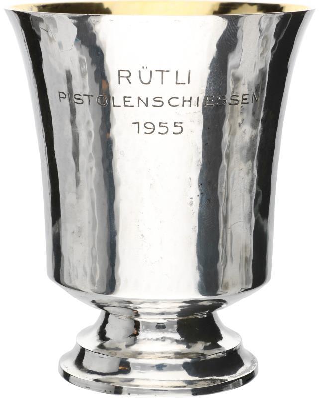 Gelegenheidsbeker zilver.