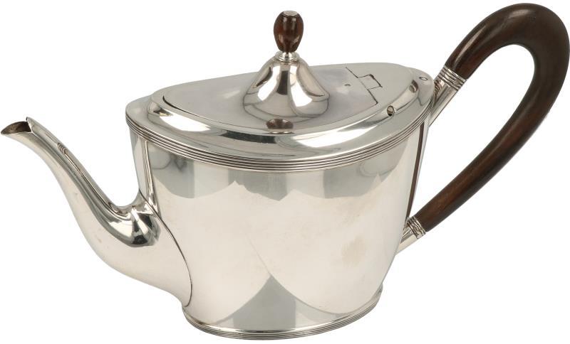Theekannetje zilver.
