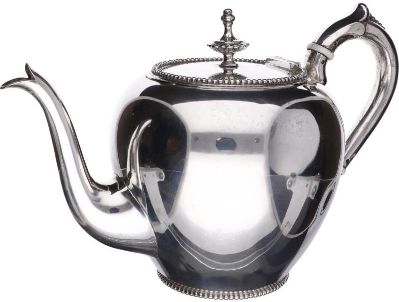 Theepot zilver.