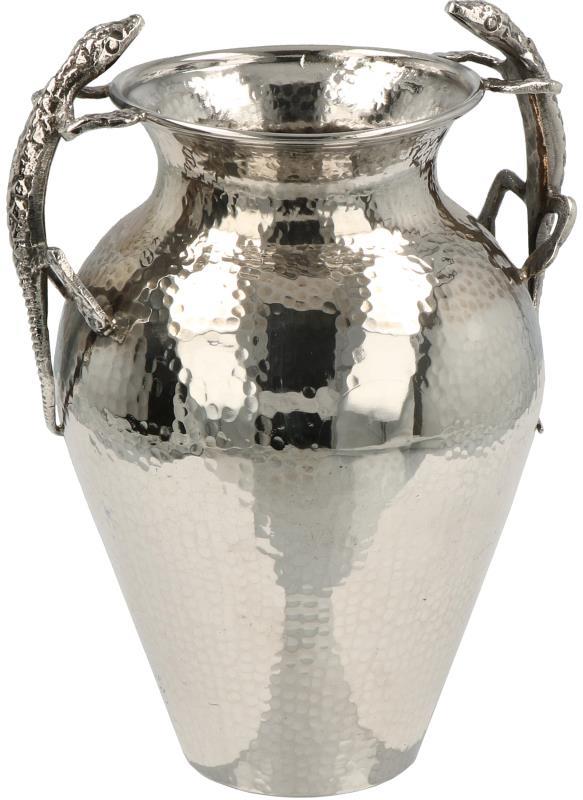 Vaas zilver.