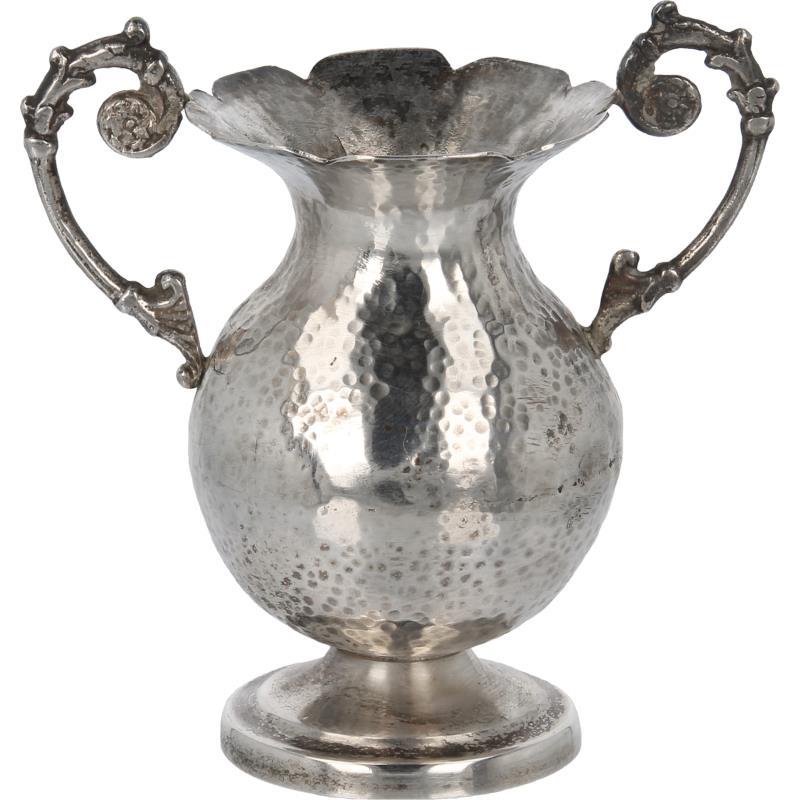Vaas zilver.